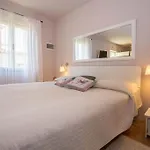 Javor Апартаменты Ровинь