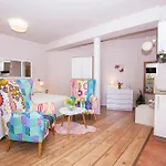 Javor Apartment *