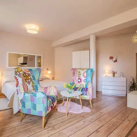 Javor Apartment *